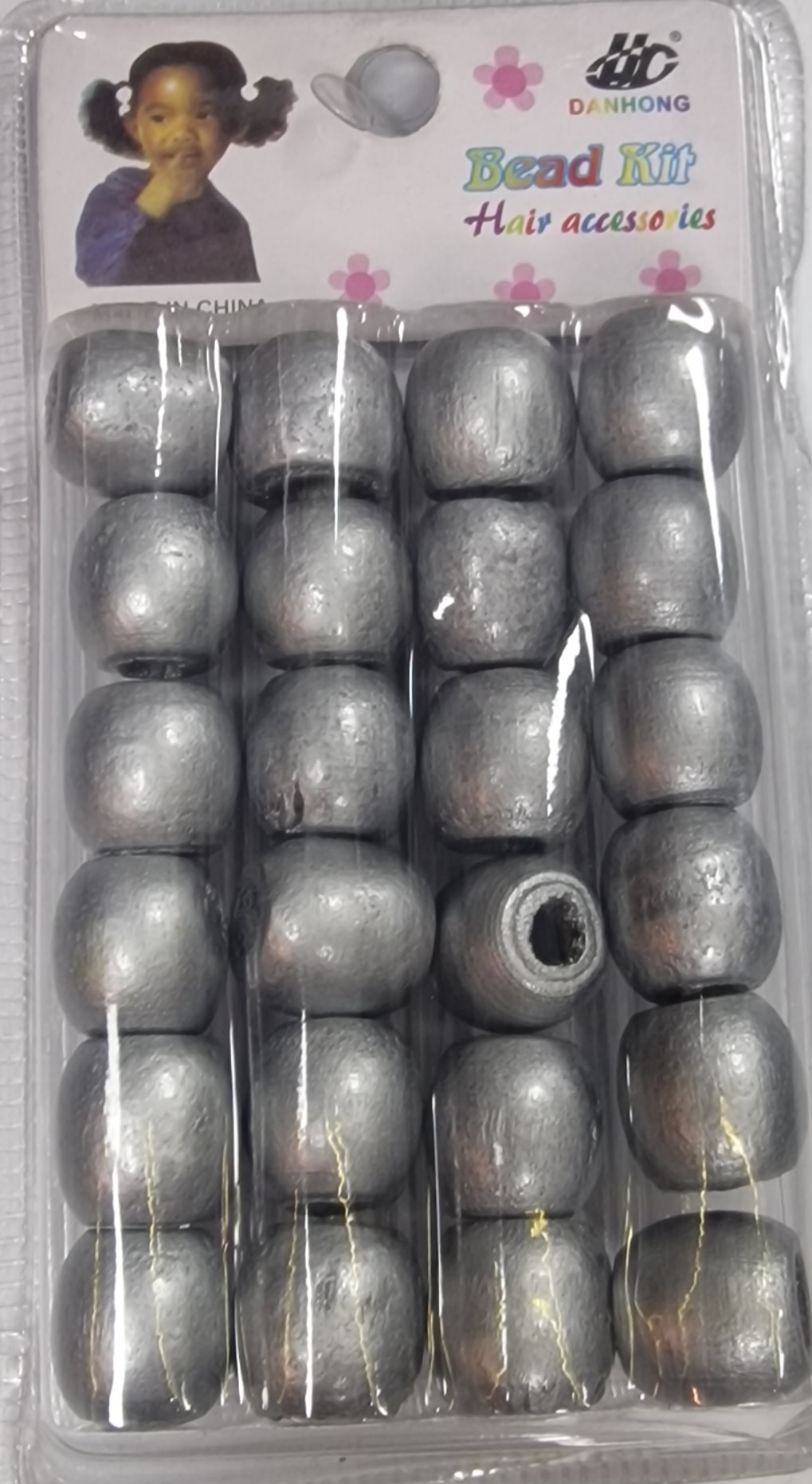 Perles de cheveux gris en bois 09