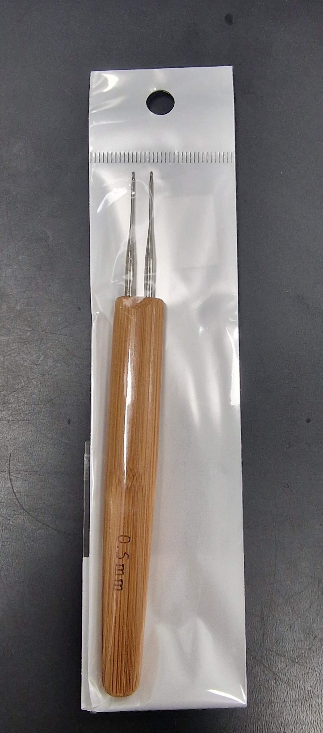 Crochet Aiguille A Double En Bois # 0.5mm